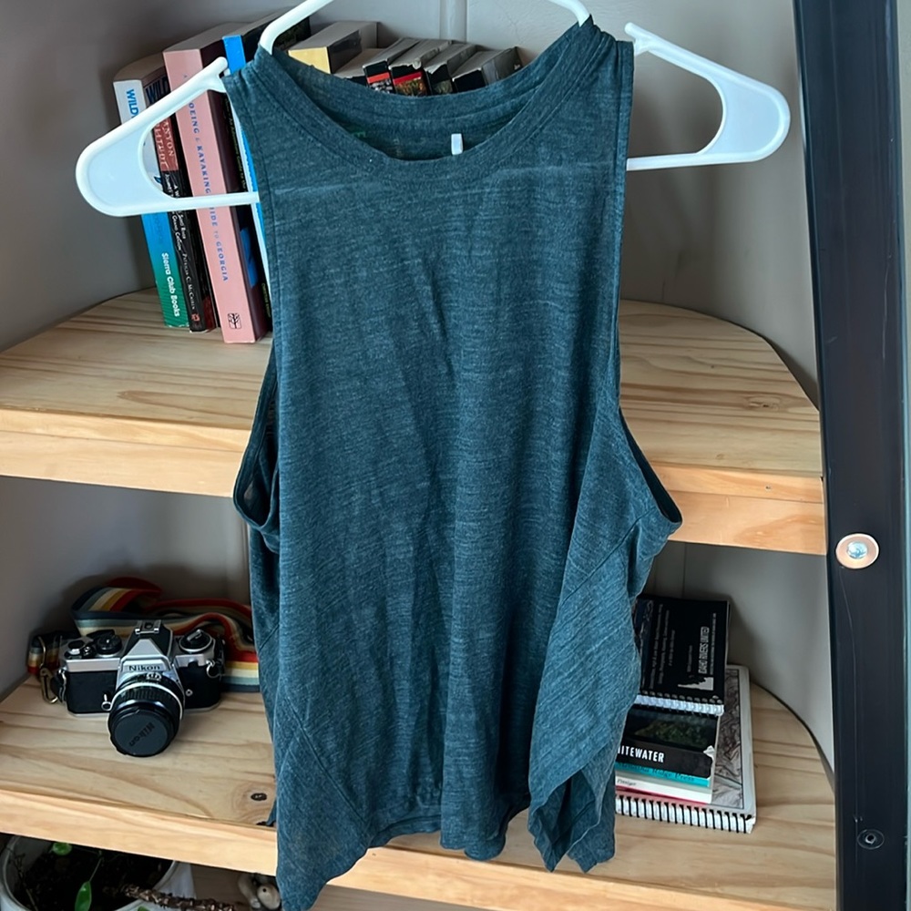Prana flowy high neck tank. Sz M, dark green!